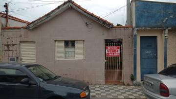 Alugar Casa / Padrão em Jacareí. apenas R$ 267.000,00