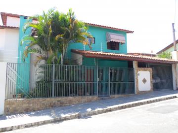 Alugar Casa / Padrão em Jacareí. apenas R$ 3.900,00