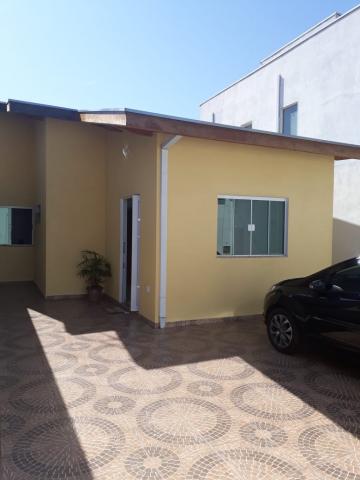 imagem 3 - Excelente casa com piscina no Vila Branca - 02 dormitórios imagem 3 - Excelente casa com piscina no Vila Branca - 02 dormitórios