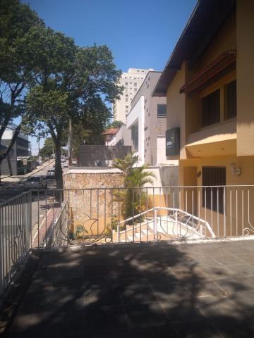 Alugar Casa / Sobrado em São José dos Campos. apenas R$ 5.000,00