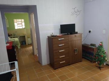 Casa - Padrão - Bandeira Branca - Jacareí R$ 240.000,00. Cód.: 10516