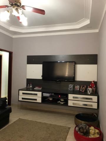imagem 2 - Casa com 5 quartos toda reformada e repleta de armários imagem 2 - Casa com 5 quartos toda reformada e repleta de armários