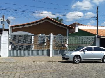 Alugar Casa / Padrão em Jacareí. apenas R$ 434.600,00