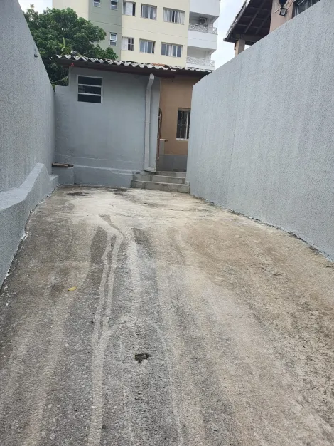 Edícula - 2 dormitórios - Villa Rossi - São José dos Campos - Locação