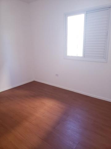 Alugar Apartamento / Padrão em Jacareí R$ 750,00 - Foto 5