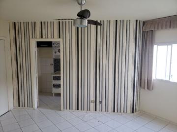 Alugar Apartamento / Padrão em São José dos Campos. apenas R$ 980,00
