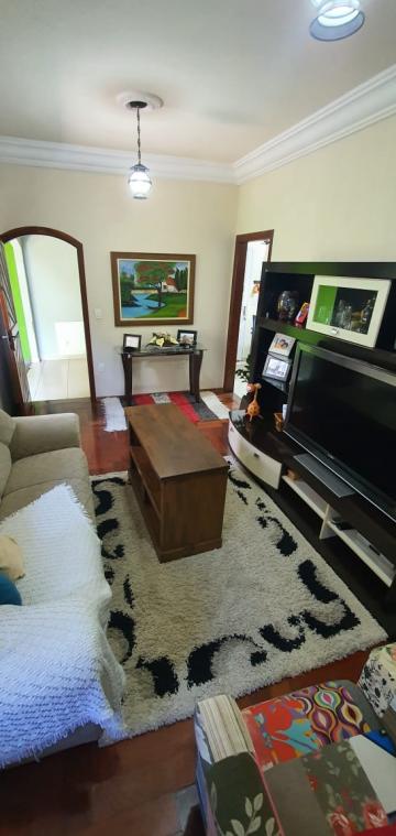 imagem 5 - Oportunidade Imperdível: Casa de 5 Dormitórios e 2 Suítes no Jardim Ismênia ? Excelente Localização imagem 5 - Oportunidade Imperdível: Casa de 5 Dormitórios e 2 Suítes no Jardim Ismênia ? Excelente Localização