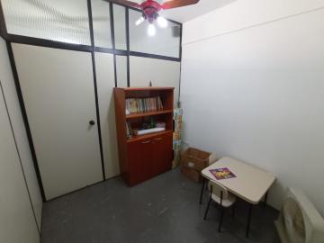 SALA COMERCIAL EM CONDOMÍNIO 48m² REGIÃO CENTRAL - JACAREÍ