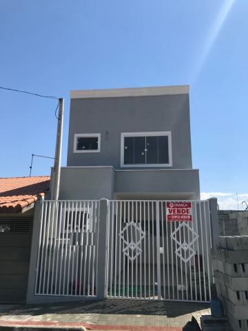 Comprar Casa / Padrão em Jacareí R$ 240.000,00 - Foto 1