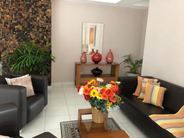 Alugar Apartamento / Padrão em Jacareí R$ 1.500,00 - Foto 8
