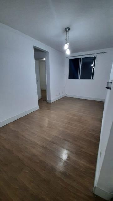 Alugar Apartamento / Padrão em Jacareí R$ 890,00 - Foto 1