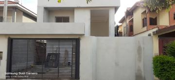 Alugar Casa / Padrão em Jacareí. apenas R$ 970.000,00