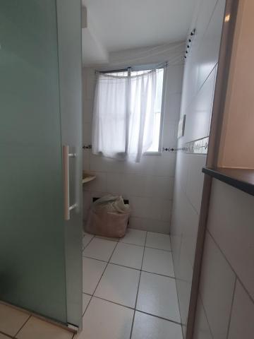 Alugar Apartamento / Padrão em Jacareí R$ 950,00 - Foto 7