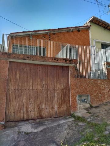 Alugar Casa / Padrão em Jacareí. apenas R$ 233.000,00