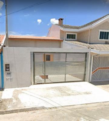 Alugar Casa / Padrão em Jacareí. apenas R$ 375.000,00