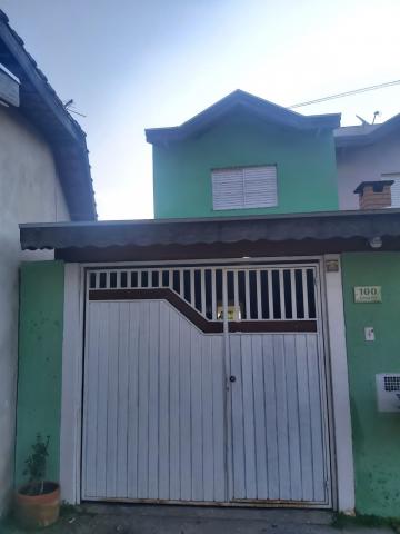 Alugar Casa / Sobrado em Jacareí. apenas R$ 240.000,00