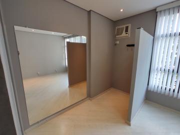 Sala comercial com lavabo privativo e vaga de garagem - Parque Residencial Aquarius - São José dos Campos - Venda