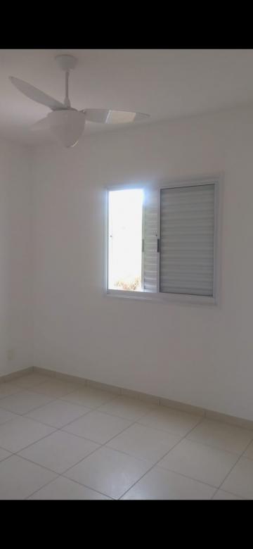 Alugar Apartamento / Padrão em Jacareí R$ 850,00 - Foto 8