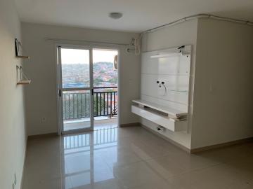 Apartamento / Padrão em Jacareí Alugar por R$1.500,00