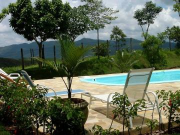 CHACARA COM CASA COM VISTA DEFINITIVA, ALTO DA MONTANHA!