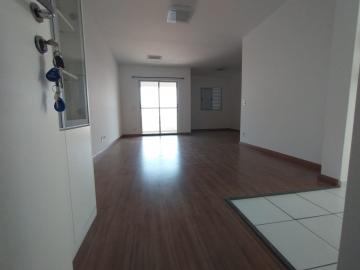 Apartamento / Padrão em Jacareí Alugar por R$1.900,00