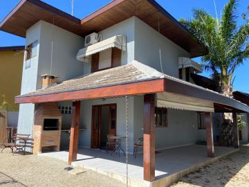 Alugar Casa / Sobrado em Caçapava. apenas R$ 660.000,00
