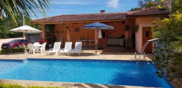 imagem 4 - Vende-se excelente casa de campo com ótima localização em Jambeiro. imagem 4 - Vende-se excelente casa de campo com ótima localização em Jambeiro.