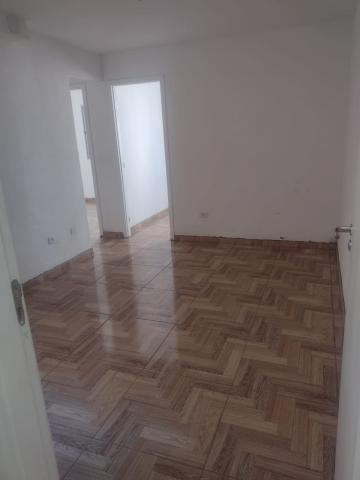 Apartamento / Padrão em São José dos Campos Alugar por R$980,00