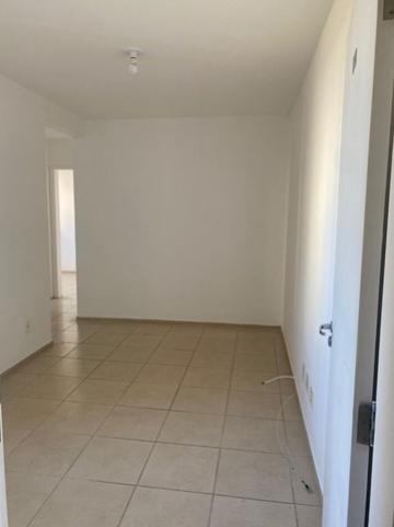 Apartamento / Padrão em São José dos Campos , Comprar por R$171.000,00