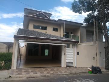 Alugar Casa / Sobrado em Jacareí. apenas R$ 1.300.000,00