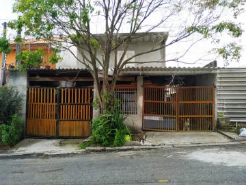 Casa Pré Acabada no Vila Branca - Excelente localização. Ótimo para investimento.