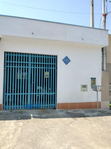 Alugar Casa / Padrão em Jacareí. apenas R$ 270.000,00