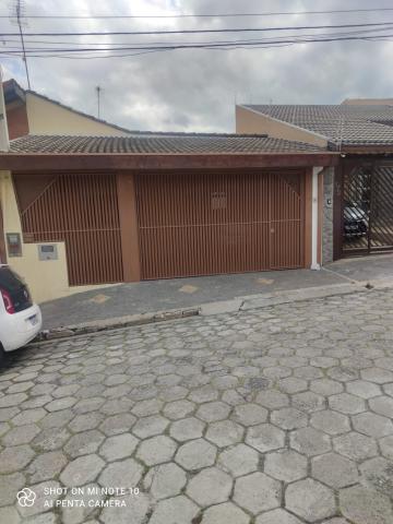 Alugar Casa / Padrão em Jacareí. apenas R$ 480.000,00
