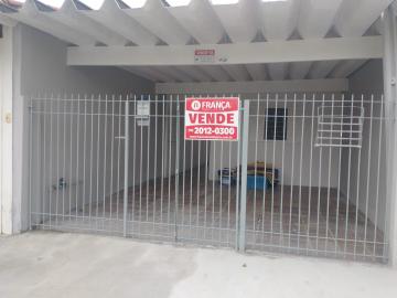 Alugar Casa / Padrão em Jacareí. apenas R$ 1.600,00