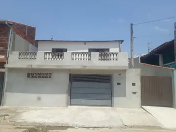 Alugar Casa / Padrão em Jacareí. apenas R$ 1.650,00