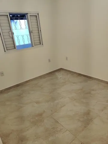 imagem 3 - Casa Térrea 2 Dormitórios com Edícula em rua publica no Jardim Satélite. imagem 3 - Casa Térrea 2 Dormitórios com Edícula em rua publica no Jardim Satélite.