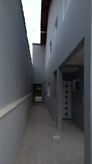 Alugar Casa / Sobrado em Jacareí. apenas R$ 1.700,00