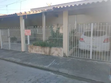 Alugar Casa / Padrão em Jacareí. apenas R$ 425.000,00