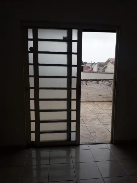 imagem 1 - Sobrado nos fundos - 01 Dormitório - Residencial União imagem 1 - Sobrado nos fundos - 01 Dormitório - Residencial União