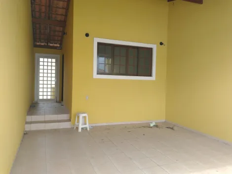 Alugar Casa / Padrão em Jacareí. apenas R$ 1.500,00