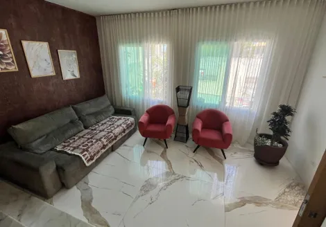 Alugar Casa / Sobrado em São José dos Campos. apenas R$ 4.600,00