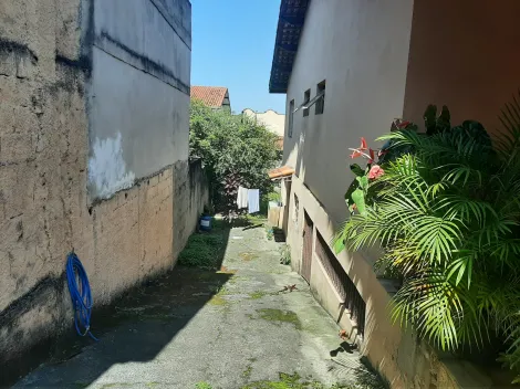 Casa à venda no bairro Jardim das Indústrias