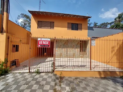 Alugar Casa / Padrão em Jacareí. apenas R$ 320.000,00