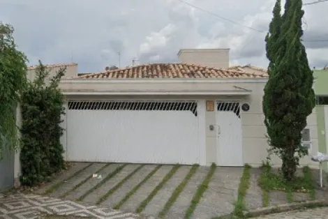 Alugar Casa / Padrão em Jacareí. apenas R$ 850.000,00