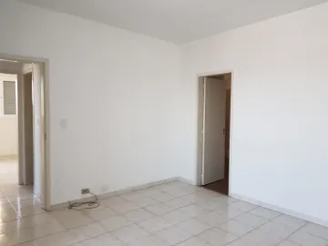 Alugar Apartamento / Padrão em Jacareí. apenas R$ 1.000,00