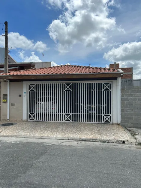Alugar Casa / Padrão em Jacareí. apenas R$ 595.000,00