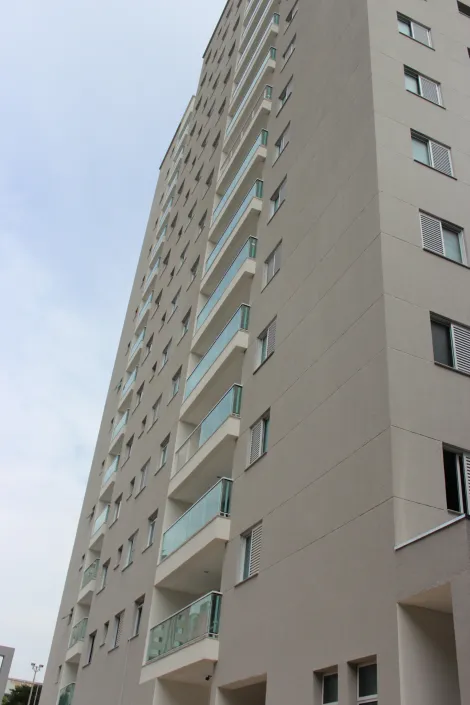 Apartamento de 02 Dormitórios - Edifício Itapoã - Floradas de São José