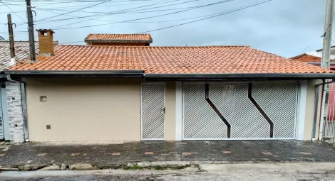 Casa 04 Dormitórios - Vila Zezé Jacareí SP