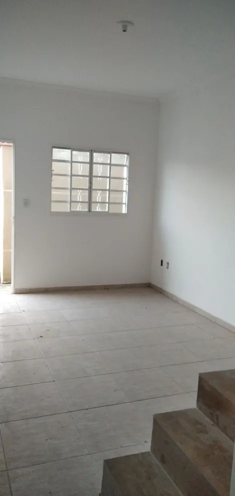 Alugar Casa / Condomínio em Jacareí. apenas R$ 198.000,00