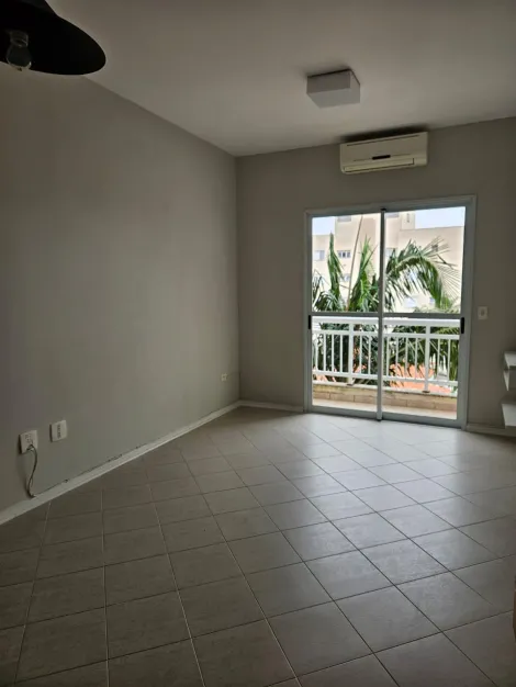 Alugar Apartamento / Padrão em Jacareí. apenas R$ 260.000,00